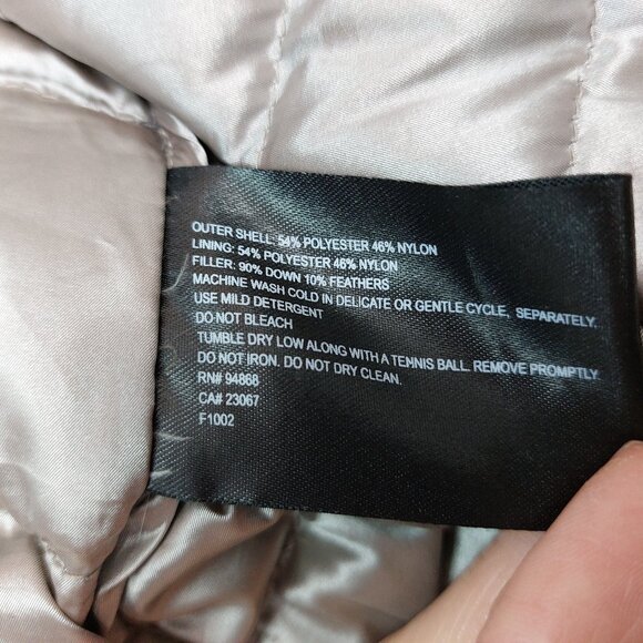 Bernado Women's Gray Goose Down Vest Size S - Picture 8 of 8